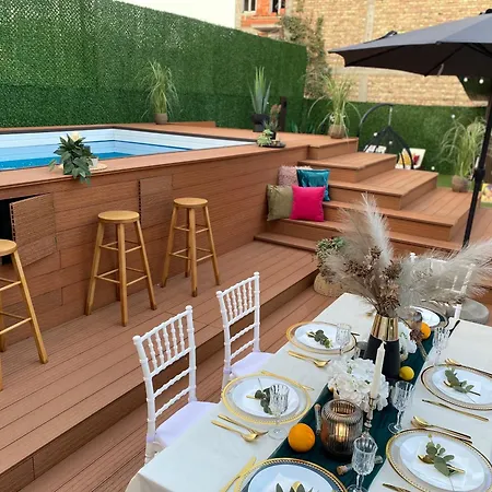 & Pool White House Daire Pančevo