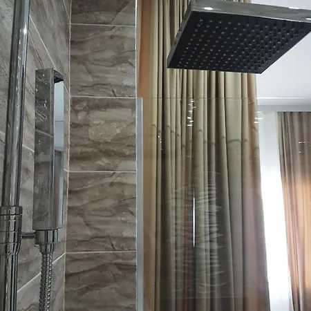 & Pool White House Pančevo