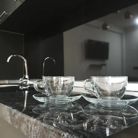 & Pool White House *