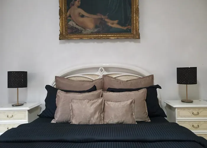 アパート White House