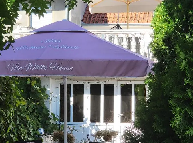 White House アパート Pančevo