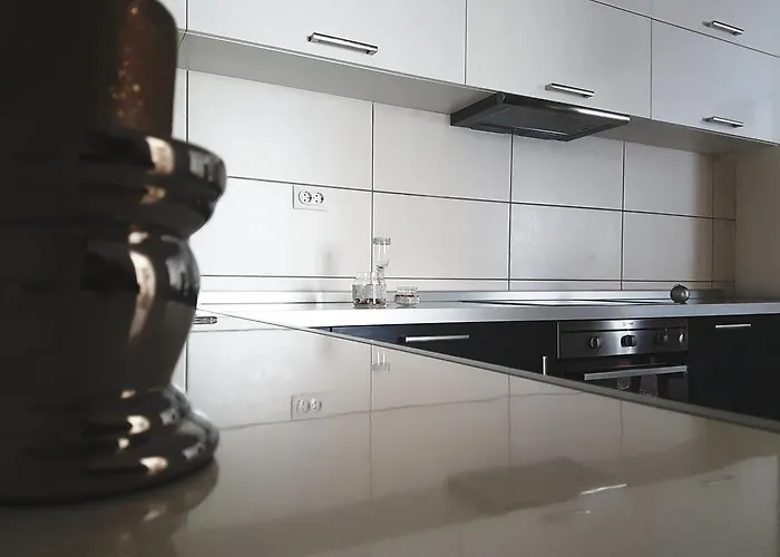 アパート White House