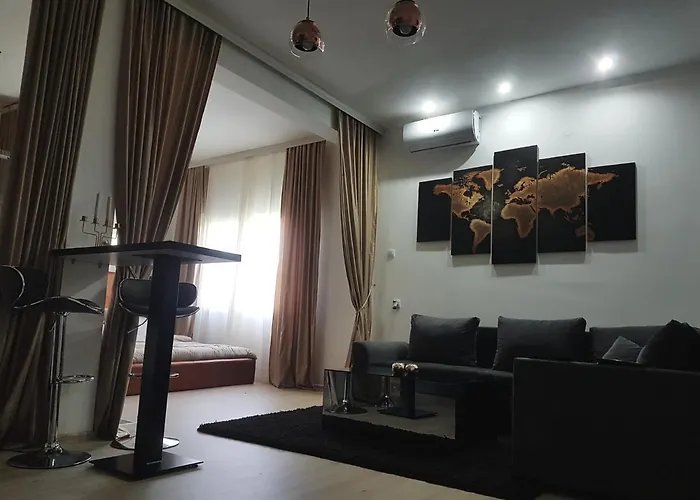 White House アパート *