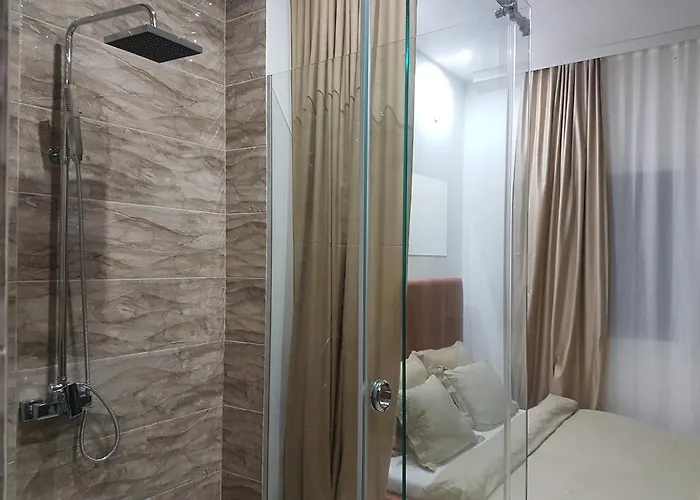 White House アパート