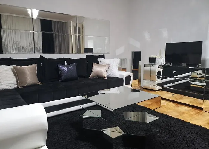 White House アパート Pančevo